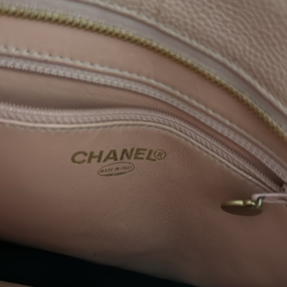 Authentic CHANEL Caviar Leather Medallion Tote Quilted Shoulder Bag Pink Purse - Picture 8 of 15